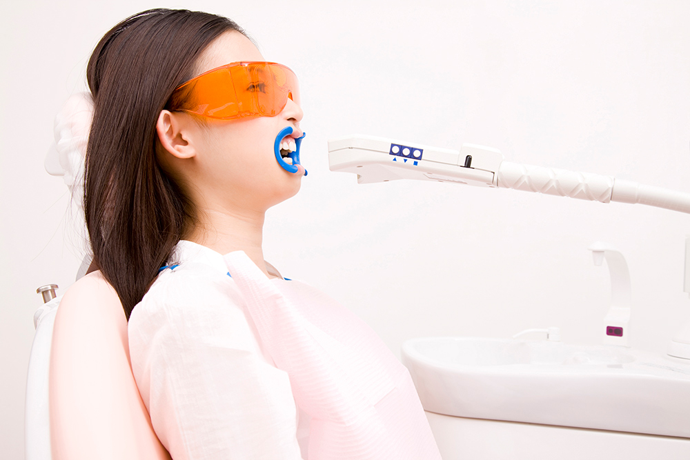 薬剤の効果を高めるためにレーザーを照射